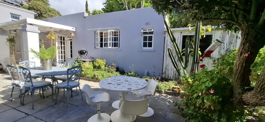 To Let 2 Bedroom Property for Rent in Tokai Western Cape